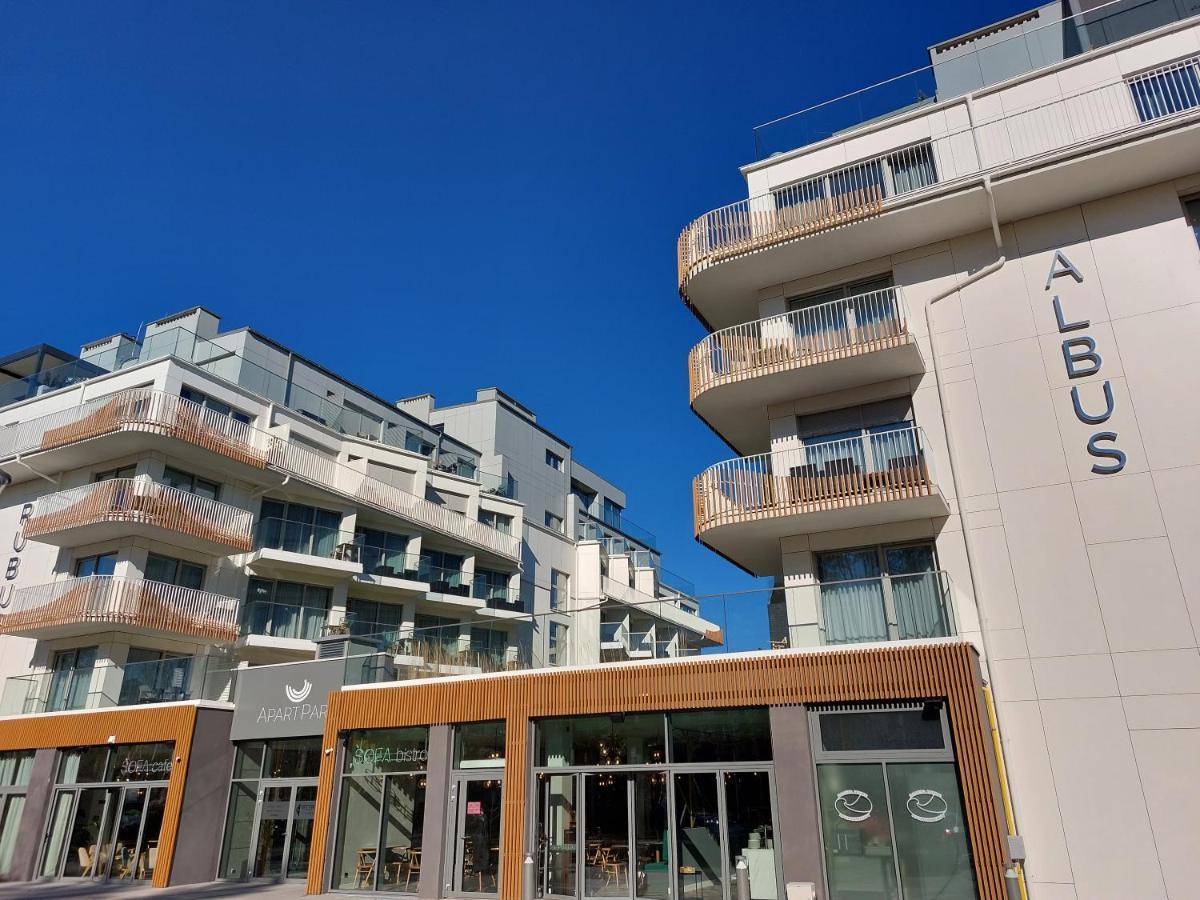 Albus - Appartments By Pro-Est Свиноуйсьце Экстерьер фото